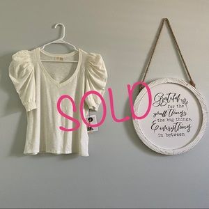 SOLD! 06/08/2022 Nation LTD Celine Puff Sleeve Smocked Tee Off White Size Medium